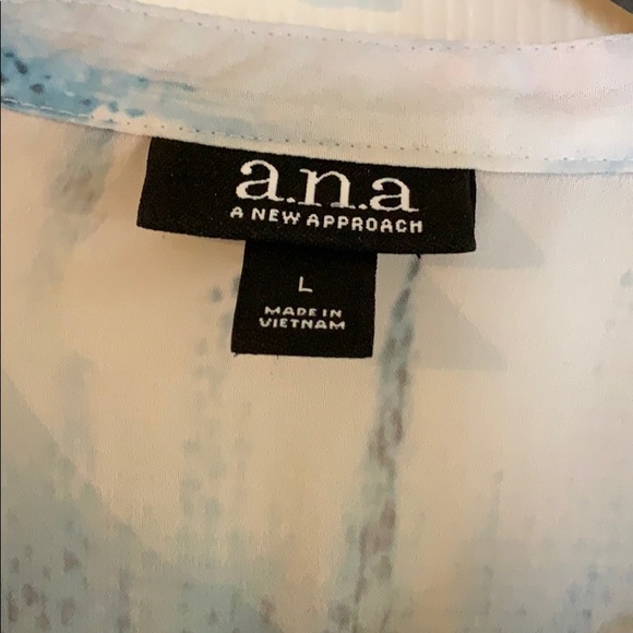 a.n.a Blouse, L, tie-dye look.  Lg Sleeve. - Picture 2 of 3